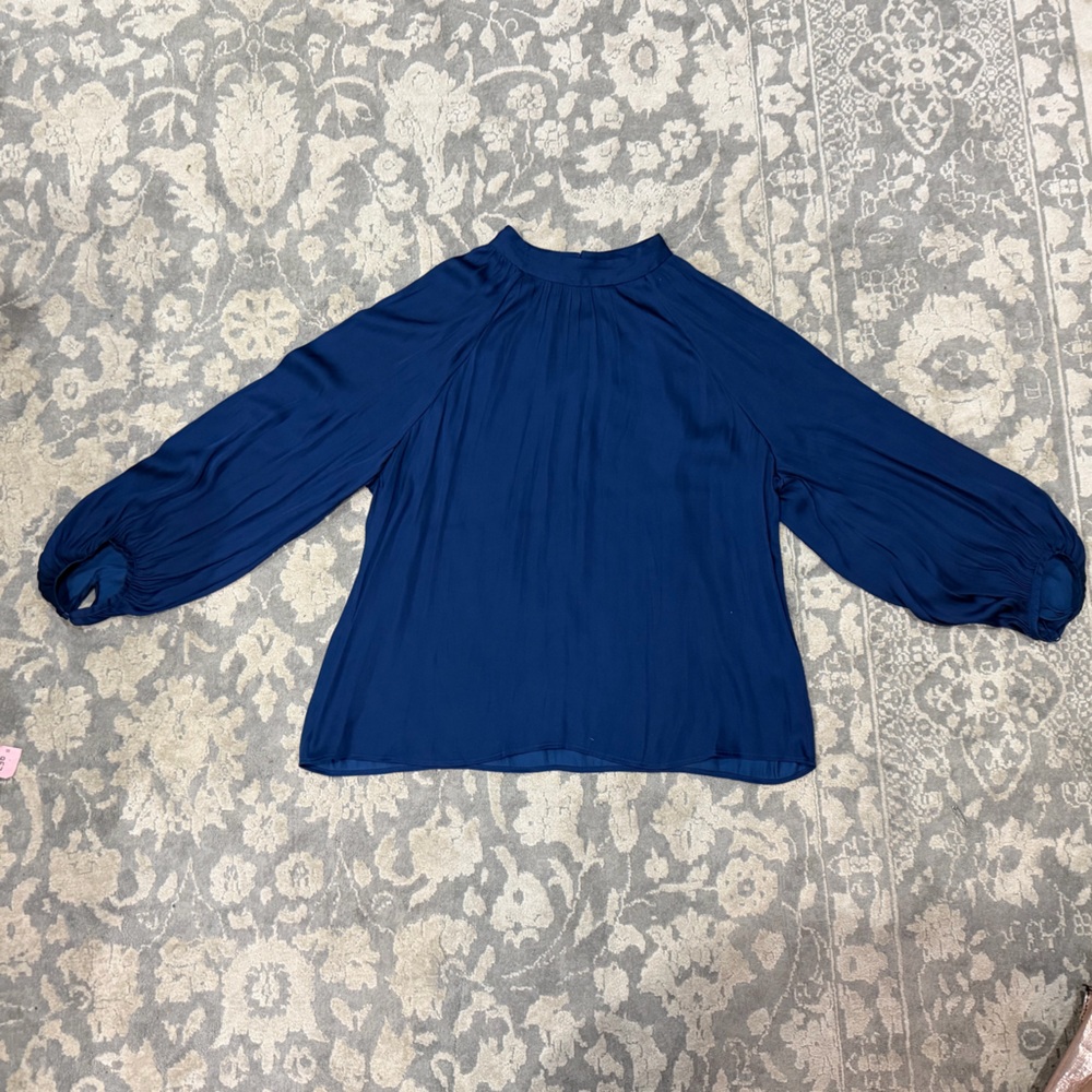 EUC Banana Republic Elegant Navy Blue Women's Top Size XL